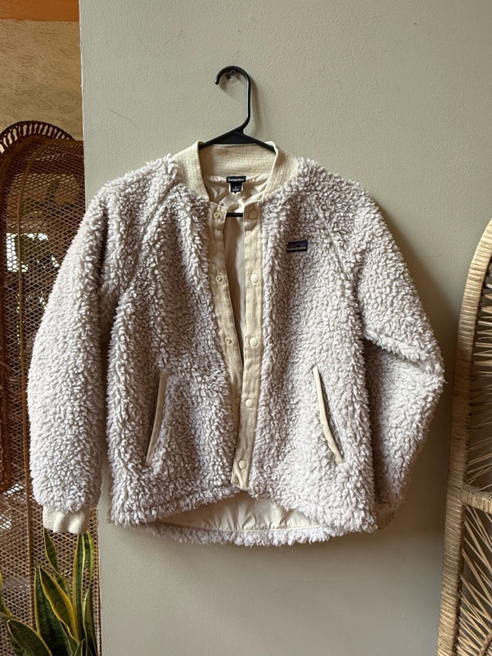 Patagonia Girls Retro-X Bomber Cream Sherpa Fleece Jacket